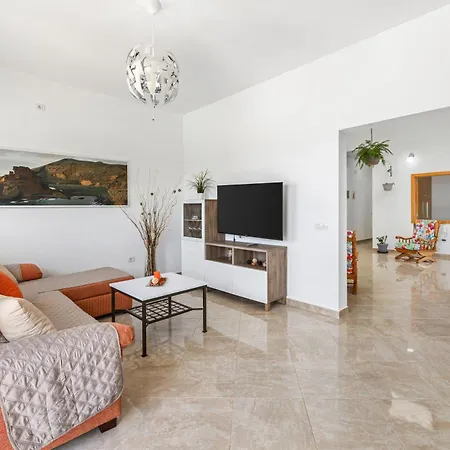 Home2book Idyllic La Hoya, Private Pool Villa *