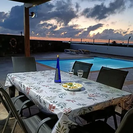 Villa La Hoya Private Pool And Sunsets Yaiza (Lanzarote)